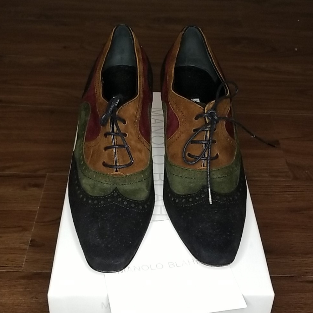 MANOLO BLAHNIK SHOES